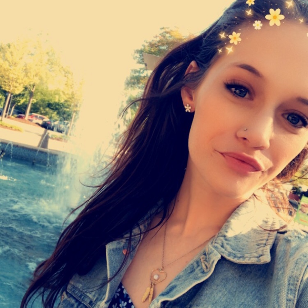 Hi friends 👋 👋  !! I’m back bby